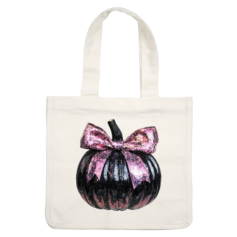 Esta elegante calabaza negra está adornada con lentejuelas rosas brillantes y rematada con un elegante lazo, perfecta para la decoración de Halloween.