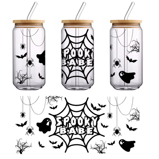 Una silueta negra simple y elegante de un gato, que muestra su distintiva espalda arqueada y cola erguida. Transferencias UV