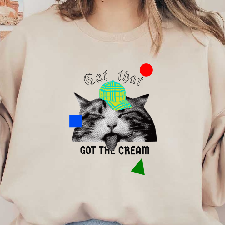 Un gráfico divertido que presenta un gato con un sombrero a cuadros vibrante, rodeado de formas geométricas coloridas y la frase "Got the Cream".