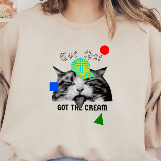 Un gráfico divertido que presenta un gato con un sombrero a cuadros vibrante, rodeado de formas geométricas coloridas y la frase "Got the Cream".