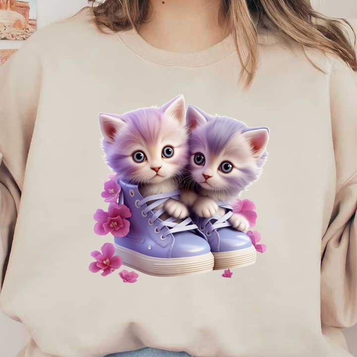 Dos adorables gatitos con pelaje violeta se asoman juguetonamente desde el interior de unas elegantes zapatillas lavanda, rodeados de flores rosas.