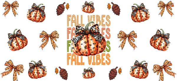 Un diseño vibrante con temática otoñal que presenta calabazas rayadas, detalles de hojas y lazos divertidos, todo ello expresando vibraciones acogedoras de otoño. Transferencias UV