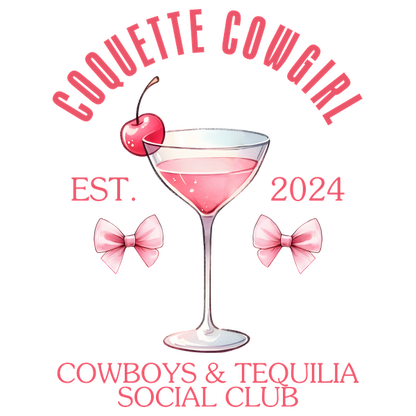 Logotipo divertido que presenta un cóctel rosa con una cereza, flanqueado por lazos, que representa al club social Coquette Cowgirl, fundado en 2024.