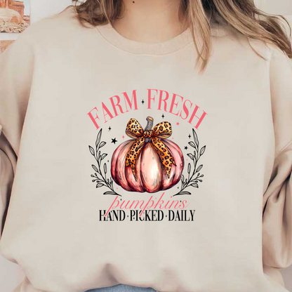 Una encantadora ilustración de una calabaza pálida adornada con un lazo con estampado de leopardo, acentuada por el texto "Calabazas frescas de granja".