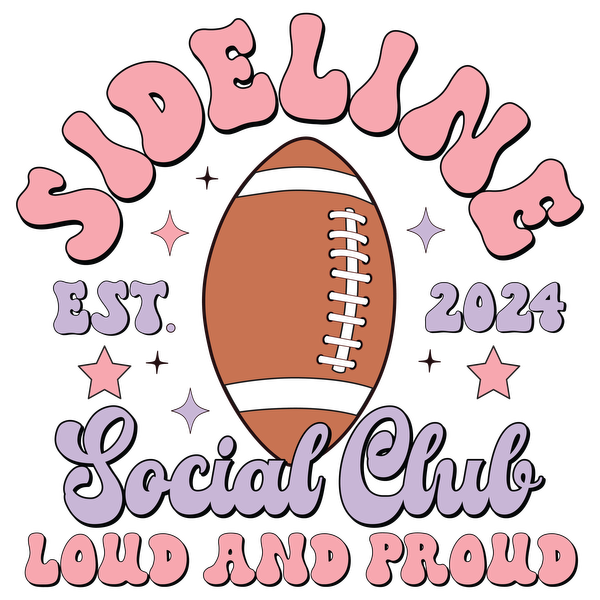 ¡Únete al Sideline Social Club, fundado en 2024, que celebra la camaradería con un diseño divertido con temática de fútbol que es ruidoso y orgulloso!