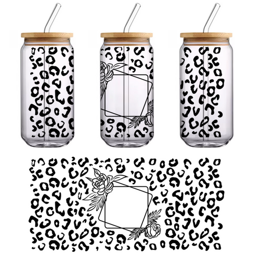 A sleek, minimalist outline of a vintage camera, perfect for photography enthusiasts and retro design lovers.UV Transfersdtf regular iron