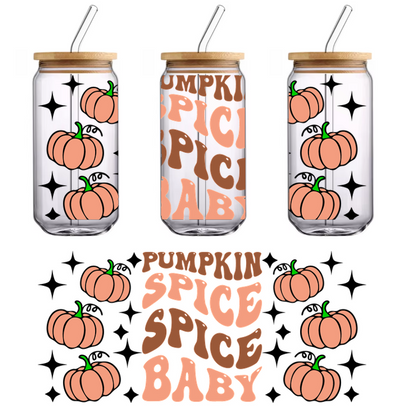 Un gráfico divertido y lúdico que presenta la frase "Pumpkin Spice Spice Baby" rodeada de lindas calabazas ilustradas. Transferencias UV