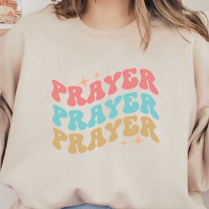 Diseño gráfico divertido que presenta la palabra "PRAYER" en colores vibrantes de inspiración retro con extravagantes acentos de estrellas.